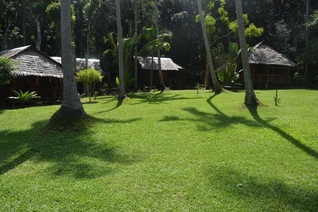 Paradise Lost Resort Koh Kradan Bagian luar foto