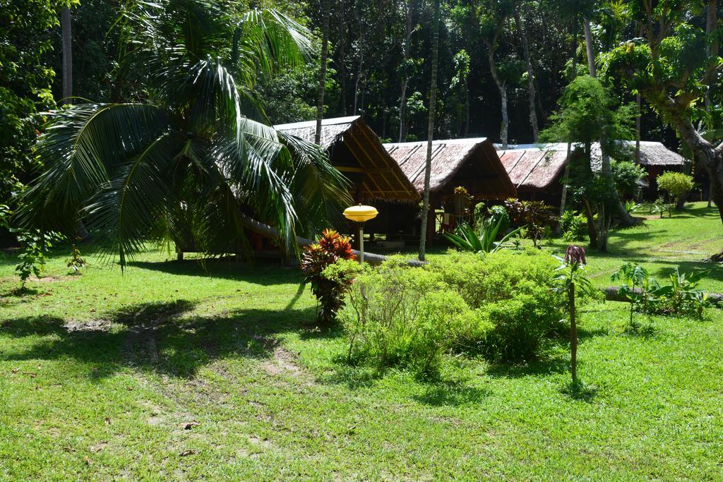 Paradise Lost Resort Koh Kradan Bagian luar foto