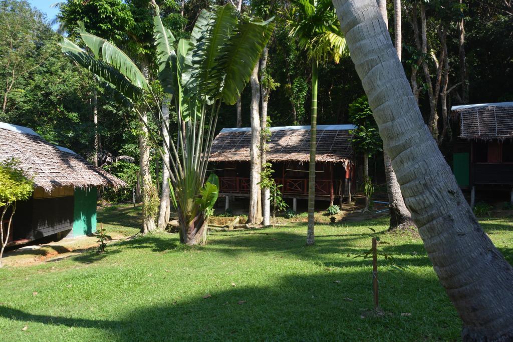 Paradise Lost Resort Koh Kradan Bagian luar foto